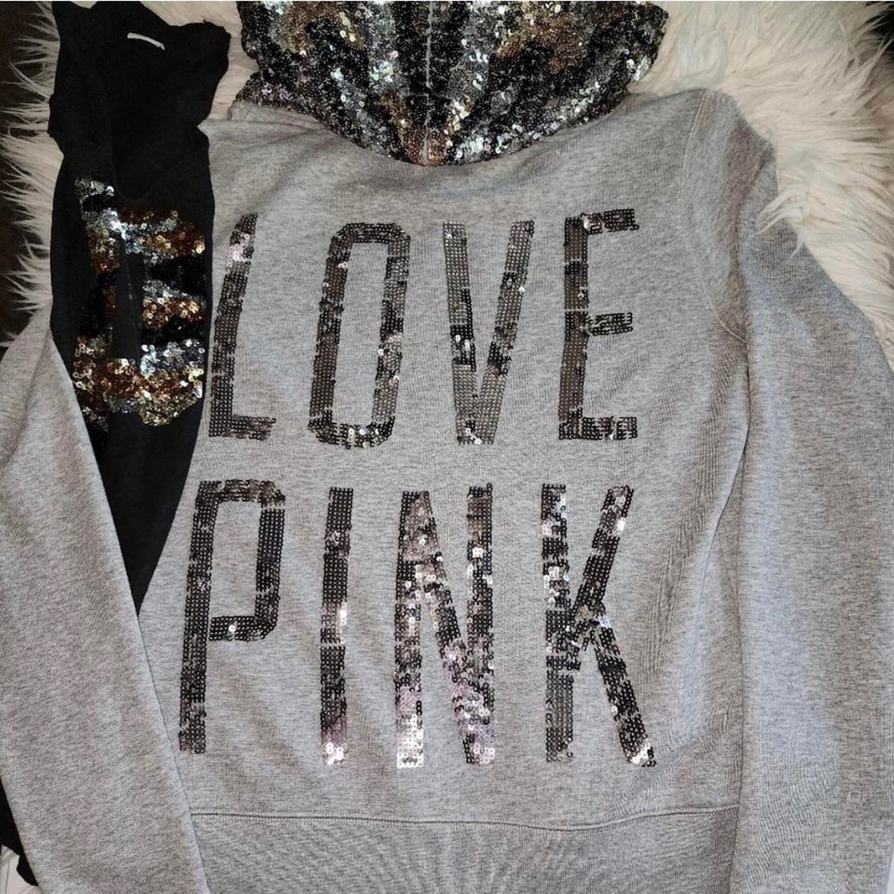 ⚠️SOLD⚠️Y2K Mcbling Victorias Secret PINK Bling Sequin Hoodie